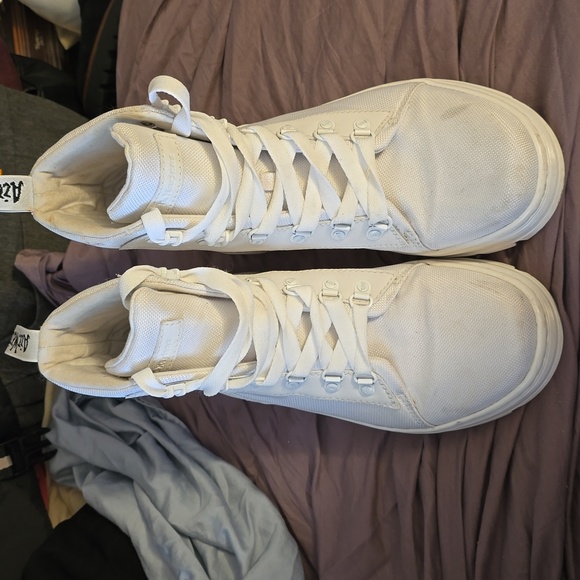 Dr. Martens - Picture 1 of 8